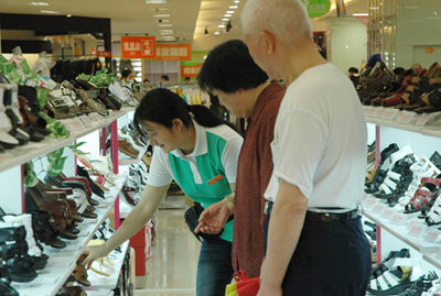 步步高美采平價(jià)百貨首店盛裝開(kāi)業(yè)，開(kāi)啟社區(qū)商業(yè)新篇章